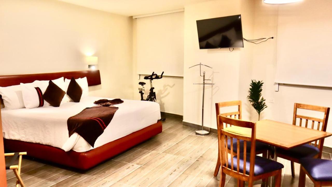Hotel Mision Angelopolis
